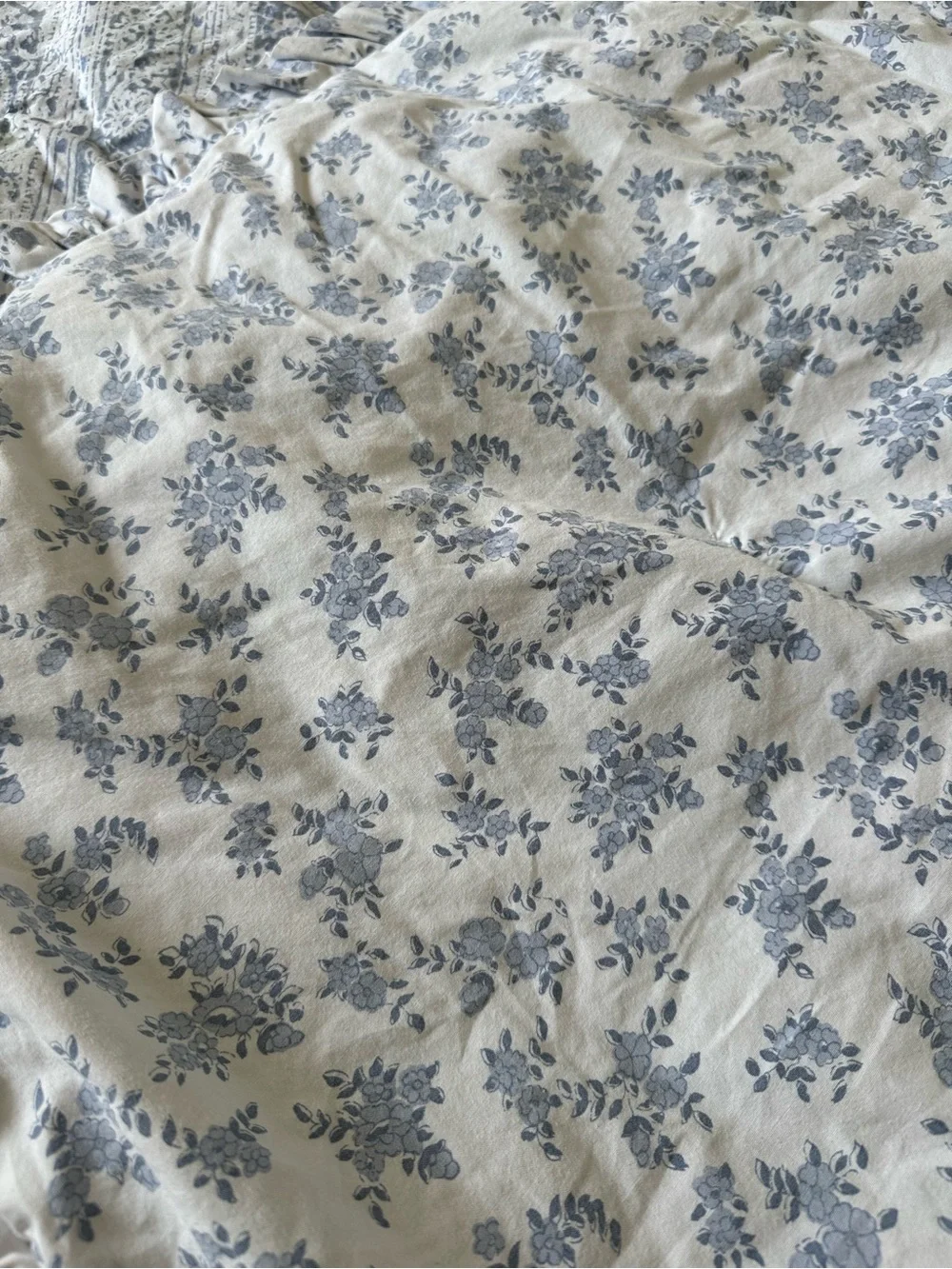 Simply Shabby Chic Reversible 100% Cotton Ruffle Edge Comforter Full XL